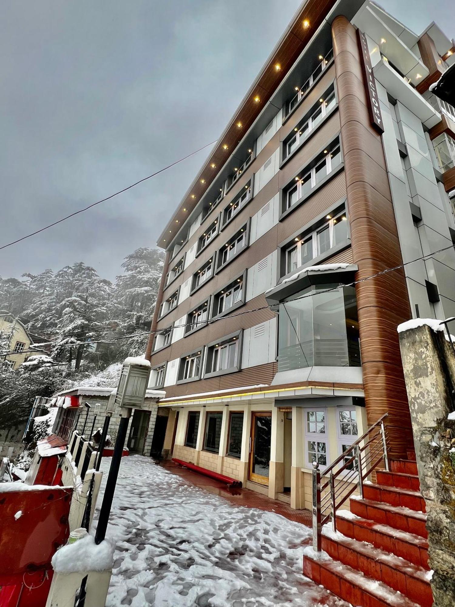 Victory Hotel And Restaurant By Gs Hospitality Simlá Kültér fotó